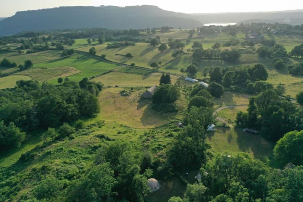 Ferme De La Luciole Βίλα Champs-Sur-Tarentaine-Marchal Εξωτερικό φωτογραφία
